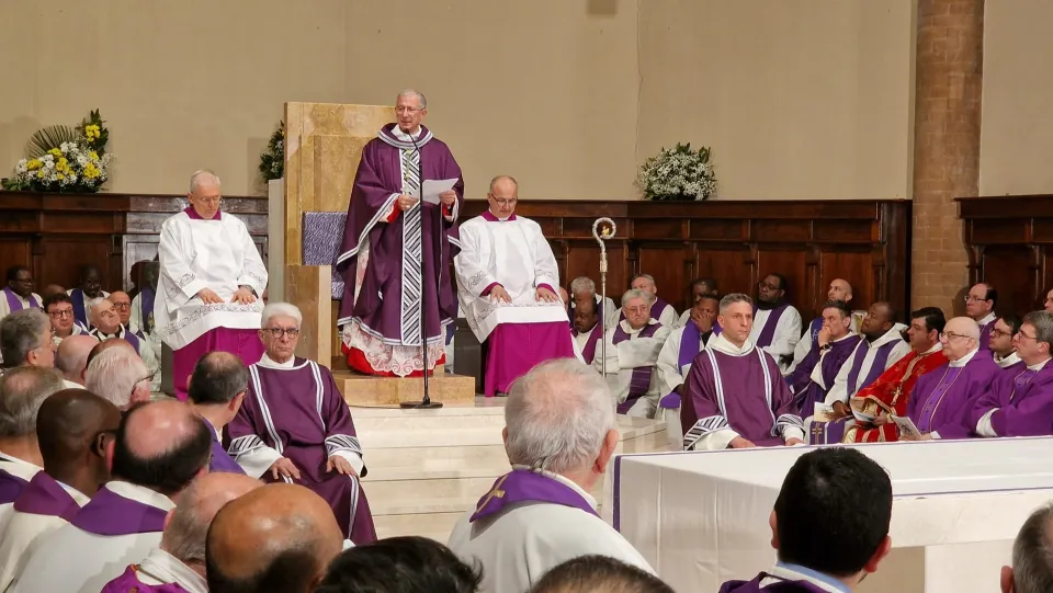 Mons. Caiazzo ricorda la Calabria ed i migranti morti nella strage di Cutro