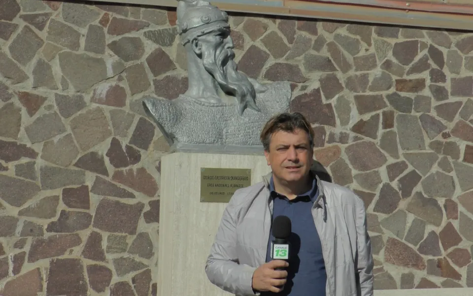 “Catanzaro e dintorni” su VideoCalabria: a Caraffa tra la memoria dell'eroe cristiano Scanderbeg e la lingua arbëreshë