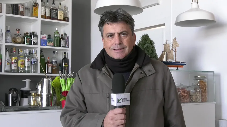IO SCELGO CALABRIA in Tv – Al Porto Vecchio di Crotone il cibo è una risposta ai difetti del mondo globale!