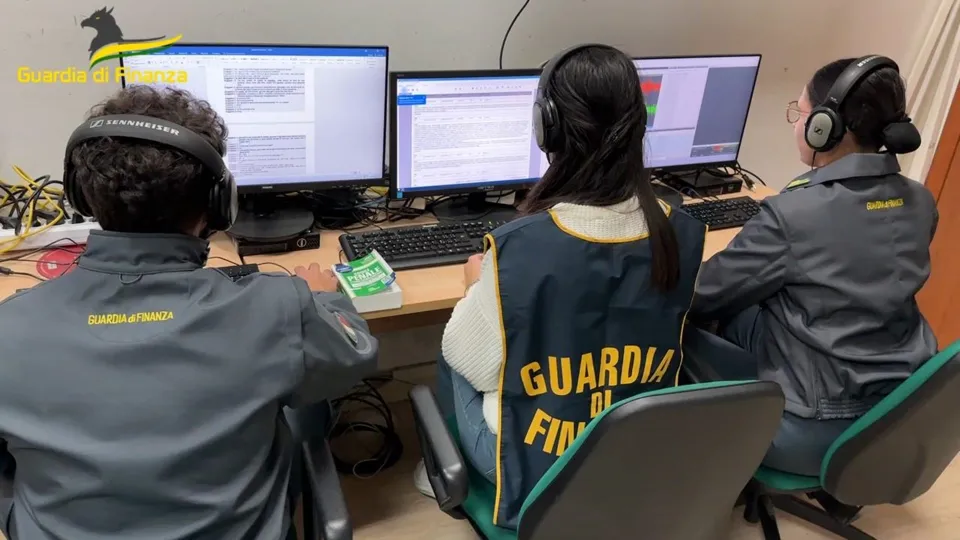 Tentata corruzione a consigliere comunale per farlo dimettere: 2 arresti