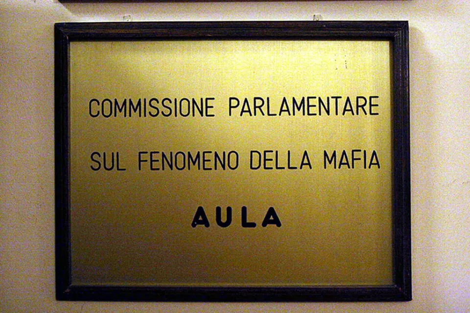 Elezioni, saltano fuori i primi “impresentabili” dallo screening dell'Antimafia