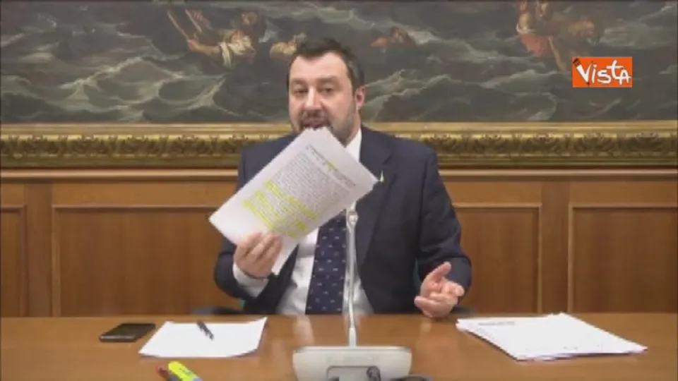 Salvini: «Se decreto cambia noi ci siamo, altrimenti non firmiamo cambiali in bianco» (VIDEO)
