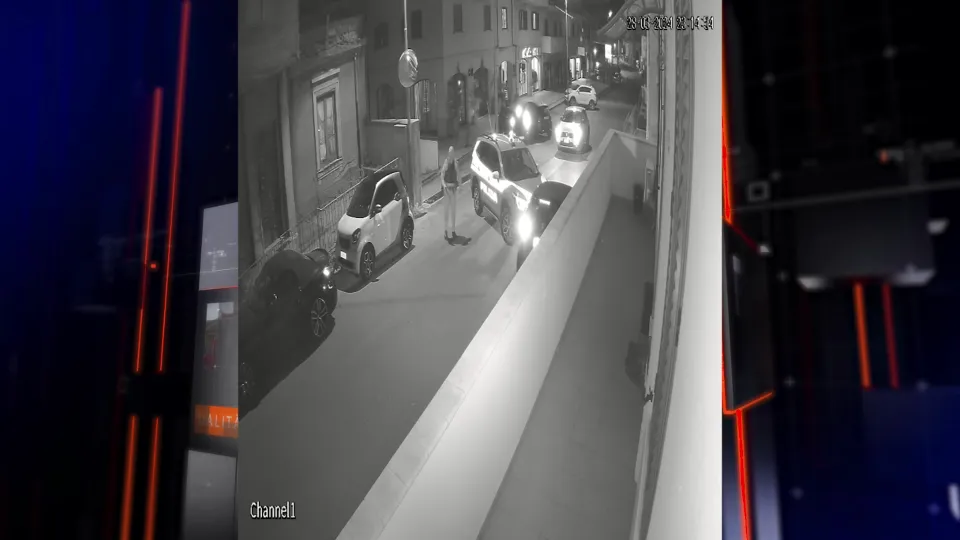 VIDEO | Folle inseguimento a Reggio Calabria: auto in corsa si schianta contro la Polizia
