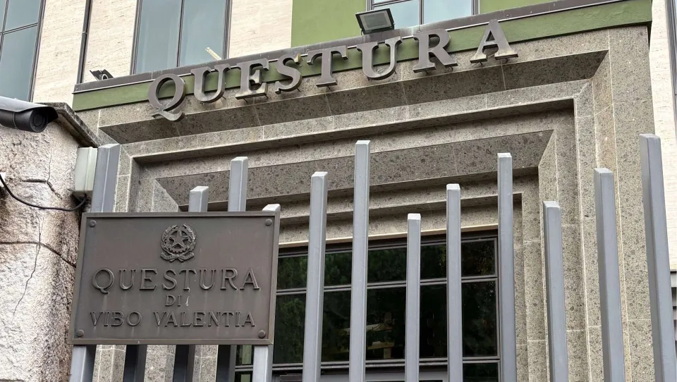 Violenza domestica nel Vibonese, due ammonimenti del questore