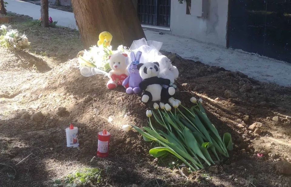 Naufragio di Cutro: il piccolo Alì riposerà nel cimitero di Crotone
