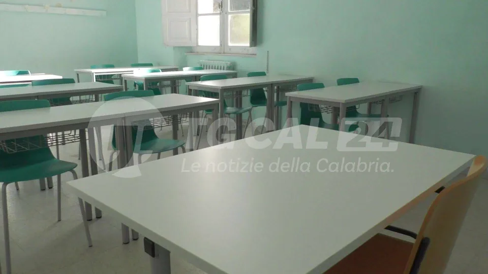 Cassano torna alla normalità: riapre la scuola di Lattughelle