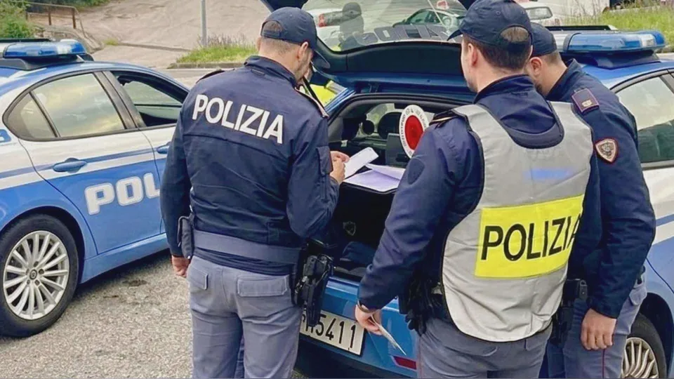 Hashish in auto, arrestata una coppia a Melito Porto Salvo