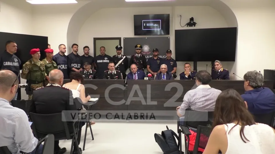 VIDEO | Operazione "Athena", decapitate le cosche dell'Alto Jonio cosentino: i dettagli