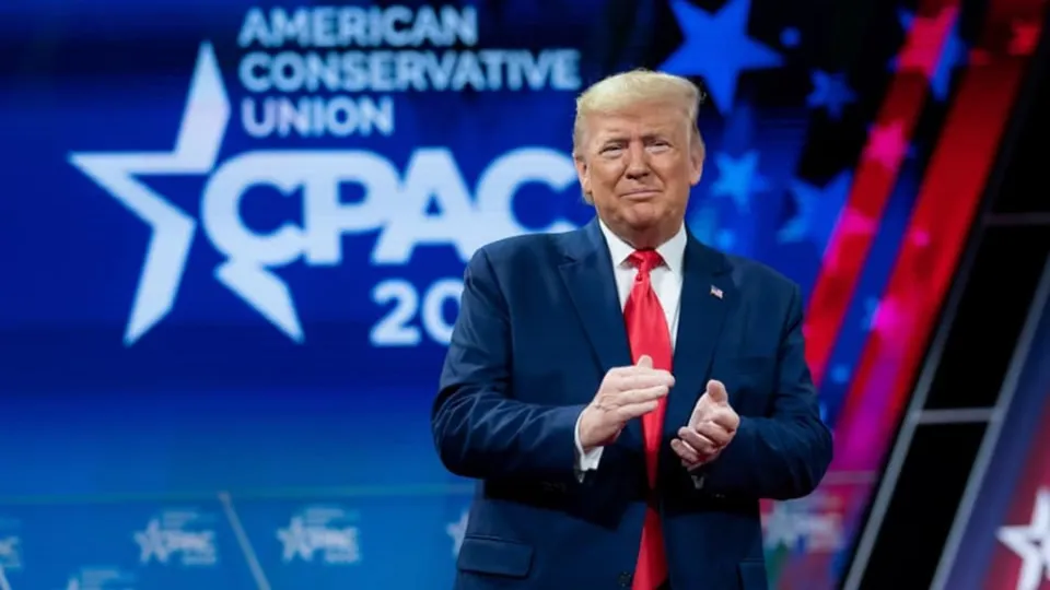 Coronavirus, Trump positivo: «Sto bene, ma vado in ospedale per sicurezza» (VIDEO)