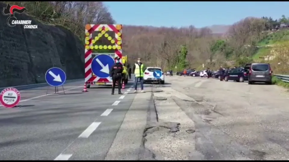 Controlli a tappeto nel weekend Pasquale nel Cosentino: le scuse più improbabili dei fermati (VIDEO)