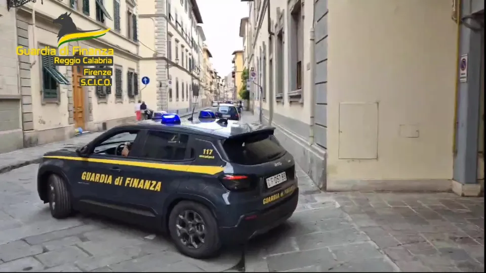 Confiscati beni per 300 mila euro a imprenditore originario di Reggio Calabria