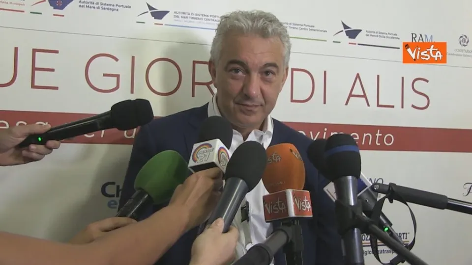 Scuola, Arcuri: «Test sierologici dal 10 agosto per personale docente e non» (VIDEO)