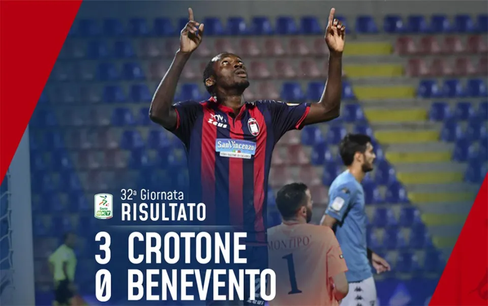 Crotone-Benevento: Simy segna la sua prima tripletta e diventa il top scorer della Serie B rossoblu