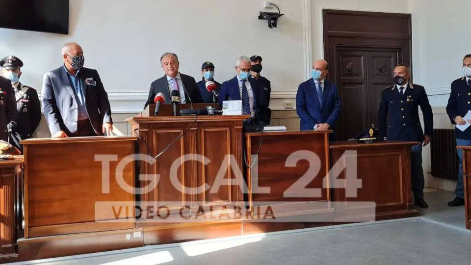 VIDEO | Operazione “Aesontium”, Gratteri: «Dobbiamo preoccuparci della serenità dei cittadini»