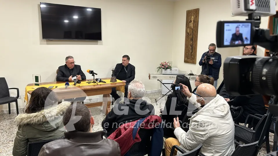 Mons. Torriani incontra i giornalisti in vista dell'ingresso in Diocesi