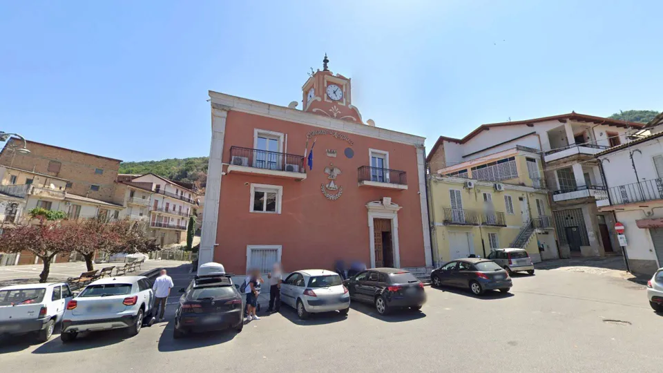 Prorogato lo scioglimento del Comune di Acquaro