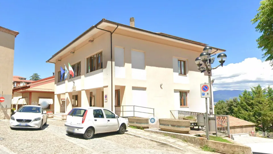 La Prefettura di Cosenza sospende il Consiglio comunale di Carolei