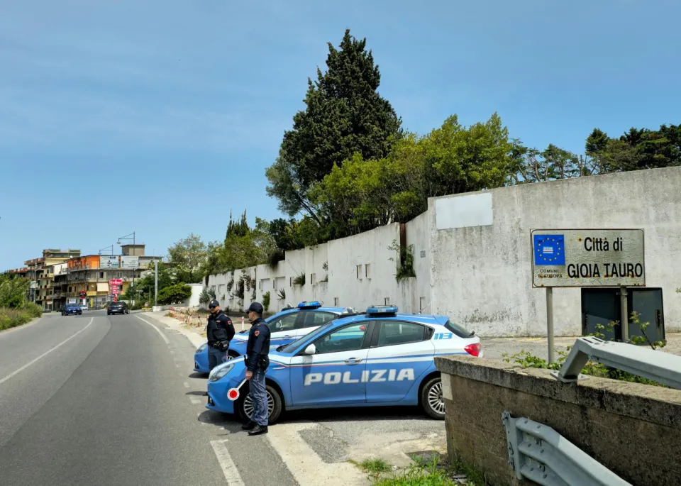 Minacce con arma da fuoco clandestina, un arresto nel reggino