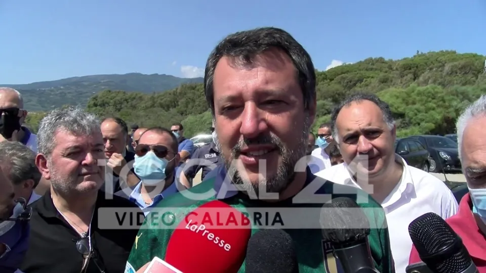 VIDEO | Regionali, Salvini in Calabria: «Non ci basta ri-vincere le elezioni, vogliamo stravincere con la Lega»