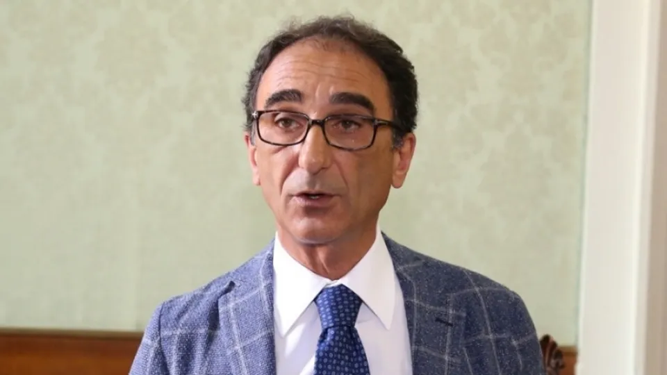Vicenda Sacal, polemica politica fra Nino Spirlì e Sergio Abramo che danno due versioni diverse sui fatti accaduti