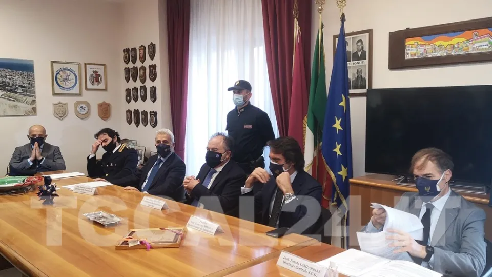 VIDEO | 36 arresti nell'operazione "Golgota", che ridisegna la 'mappa' dei clan di Isola e San Leonardo di Cutro