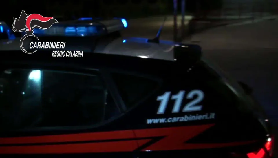 Villa San Giovanni, tentato furto di rame all'ex hotel Plaza: 3 arresti
