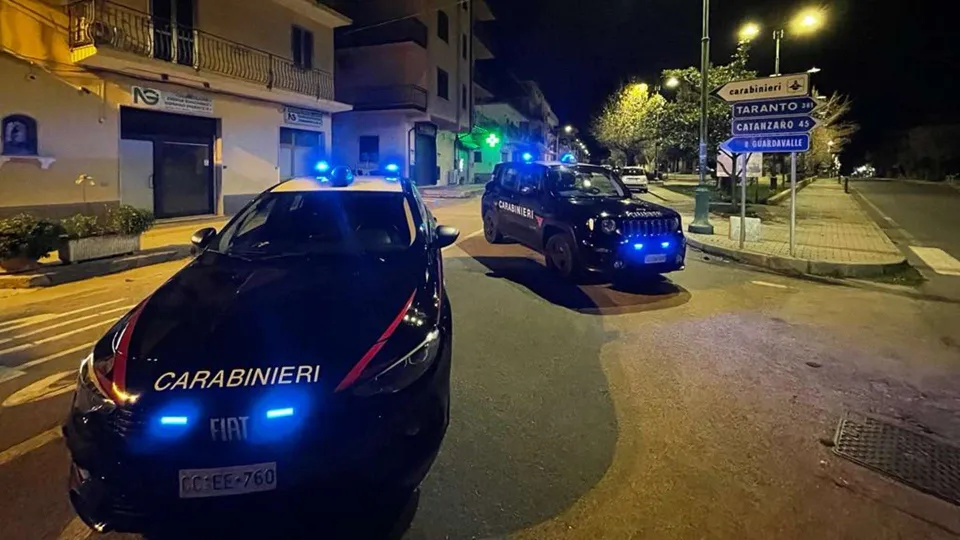 Blitz dei Carabinieri: tra gli arrestati anche sindaco e vice di Badolato