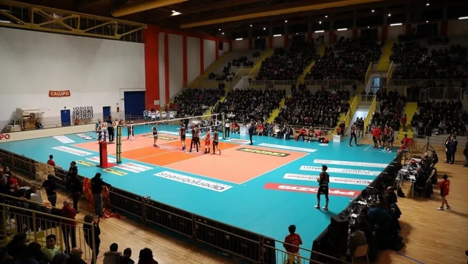 Volley, rinviato il match tra la Tonno Callipo e l'Allianz Milano: positivi più di tre giocatori ospiti