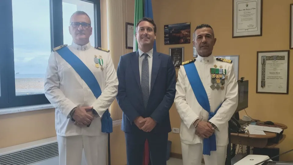 Crotone: Piacenza (Autorità Portuale) accoglie il nuovo comandante Mazza