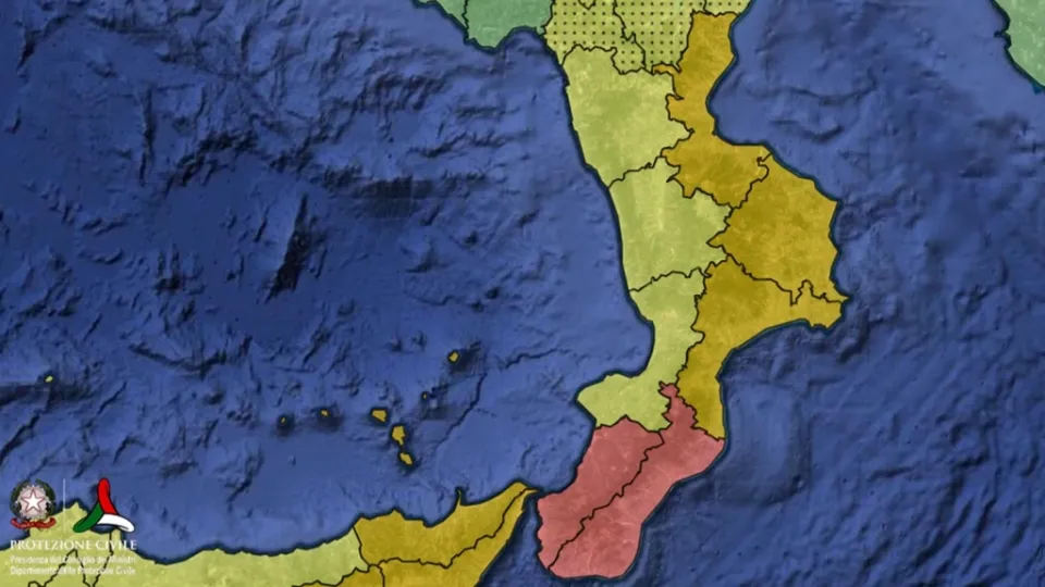 Pioggia e maltempo: diramata allerta rossa, arancione e gialla sulla Calabria per domenica 24 ottobre