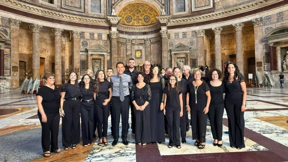 La Schola Cantorum Officium incanta le basiliche di Roma
