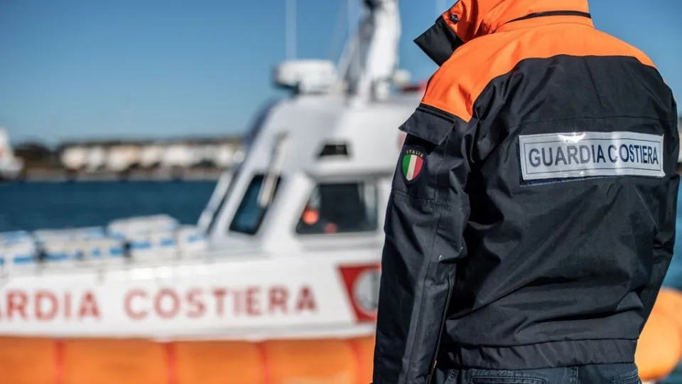 Briatico, bagnante in difficoltà salvato dalla Guardia costiera