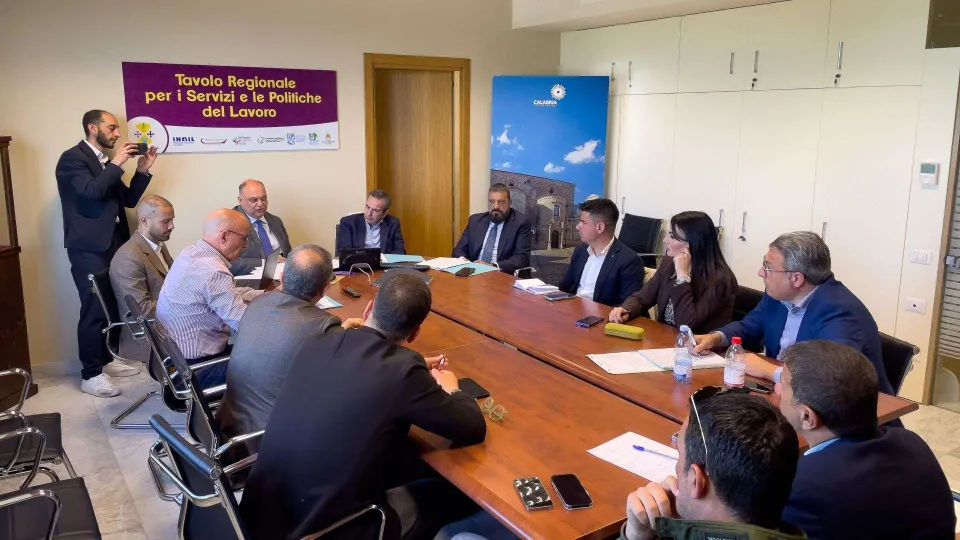 Tis, apertura della Regione sul sostegno al reddito