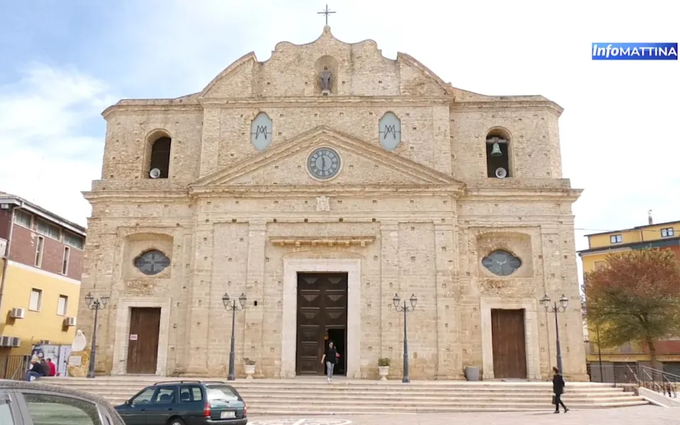 La Chiesa matrice di Cutro, centro nevralgico della vita religiosa cittadina