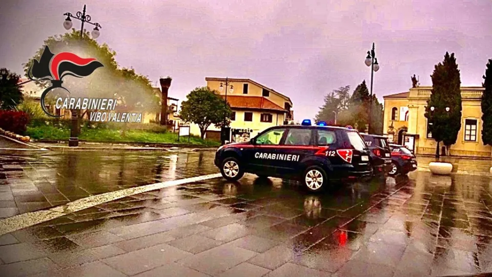 Omicidio nel Vibonese, ucciso 38enne in strada: indagano i Carabinieri