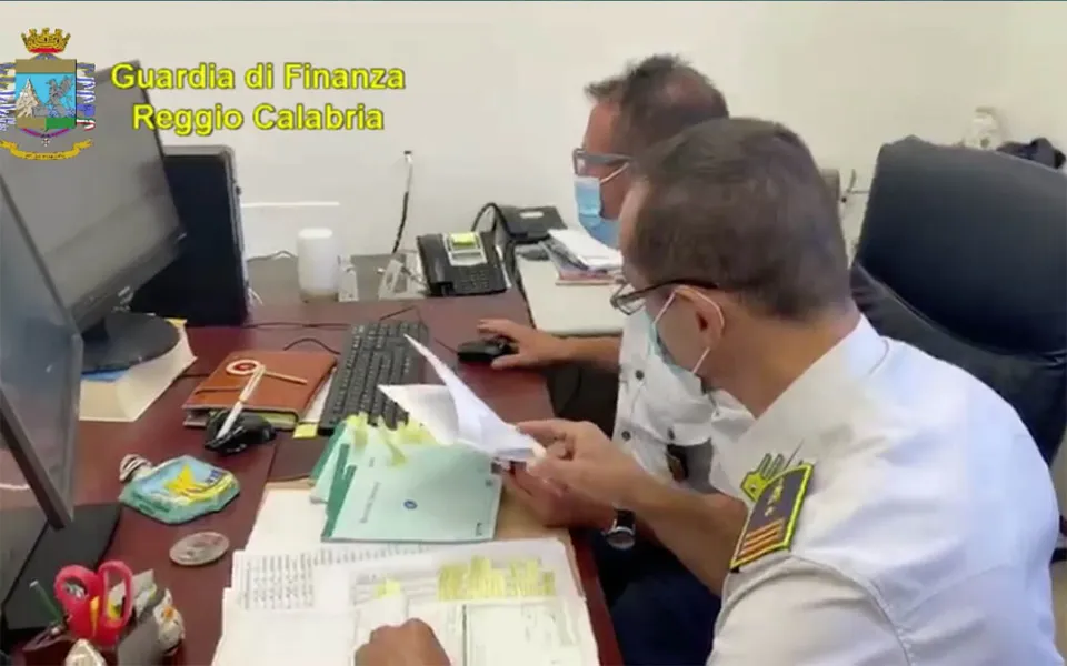 Villa San Giovanni, scoperte e sanzionate 89 persone per percezione indebita dei "buoni spesa Covid-19"