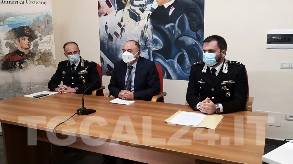 VIDEO | Crotone, operazione 'Orso': smantellato un «supermercato della droga» con contatti col clan Megna