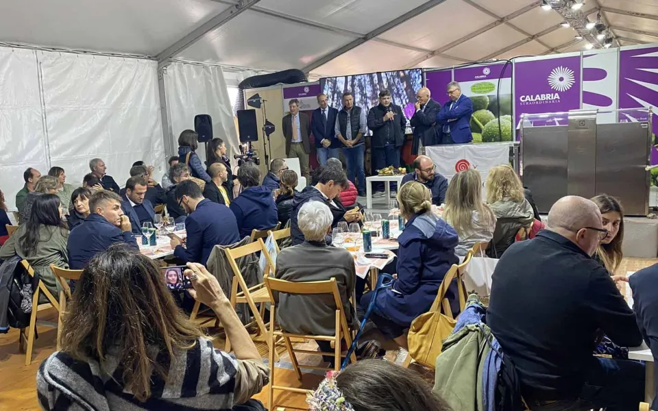 La Calabria protagonista a Terra madre, Giovinazzo: "Con alcune produzioni stiamo anticipando il futuro"