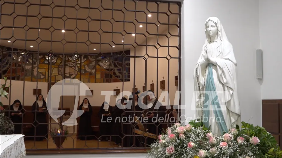 La Madonna di Lourdes abbraccia i fedeli calabresi
