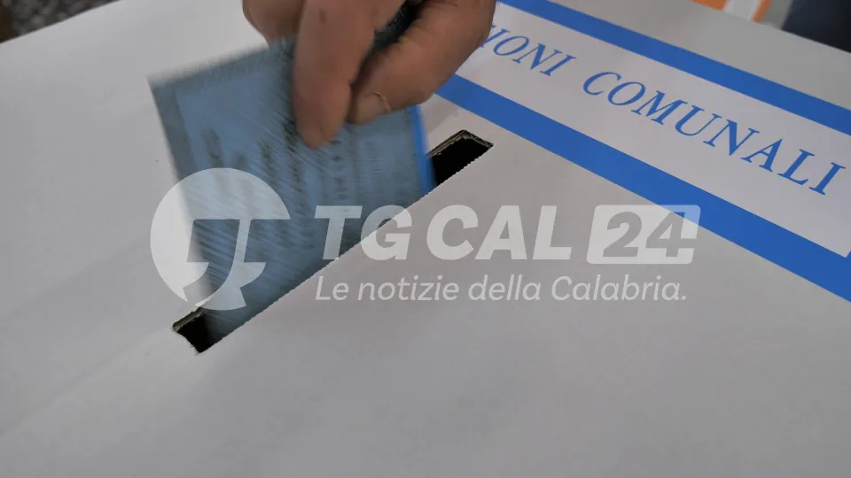Ballottaggio a Lamezia Terme, affluenza al 45,12%