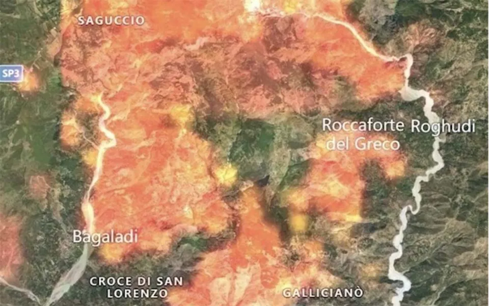 Sito Unesco minacciato dalle fiamme in Aspromonte, il presidente del Parco: "Non ci sono Canadair"