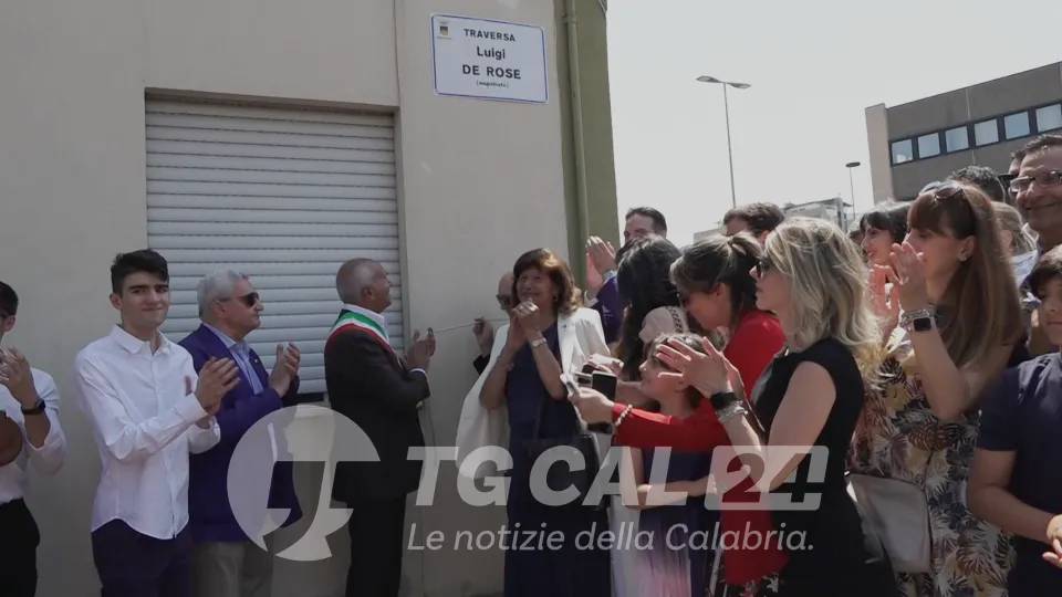 Cosenza omaggia il magistrato Luigi De Rose dedicandogli una via