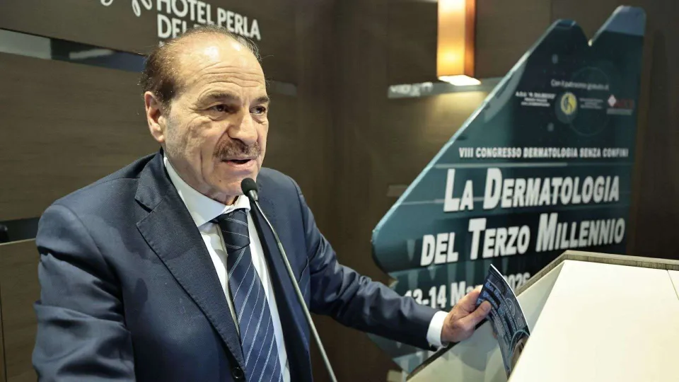 Catanzaro, successo per "Dermatologia senza confini"