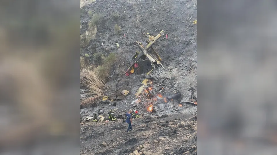 Canadair partito da Lamezia Terme e caduto a Catania: trovati i resti dei piloti