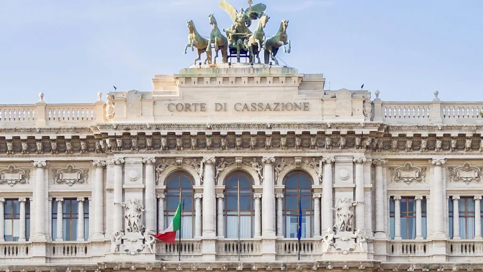 Crotone, pizzaiolo ucciso nel 2024: alla Consulta ricorso su poliziotto