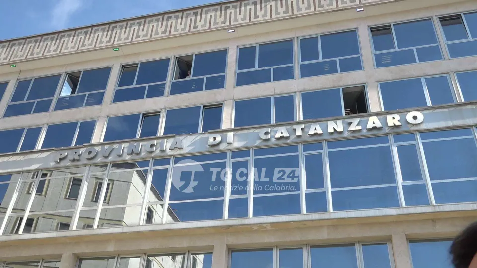 Catanzaro, rinnovo Consiglio provinciale: domina il centrodestra