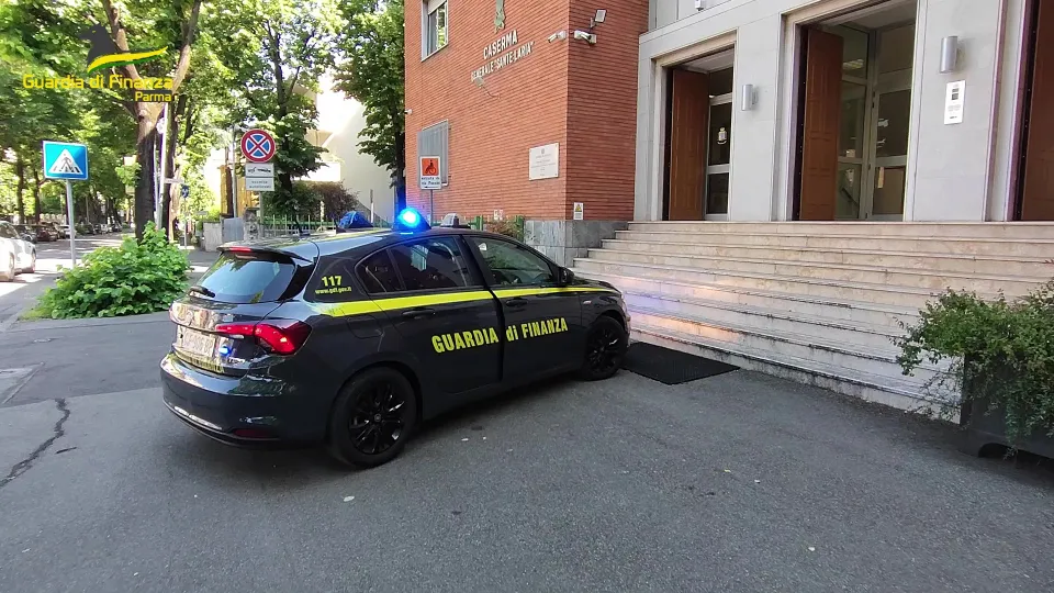 Parma: sequestrati beni e bar a presunto affiliato alla 'ndrangheta